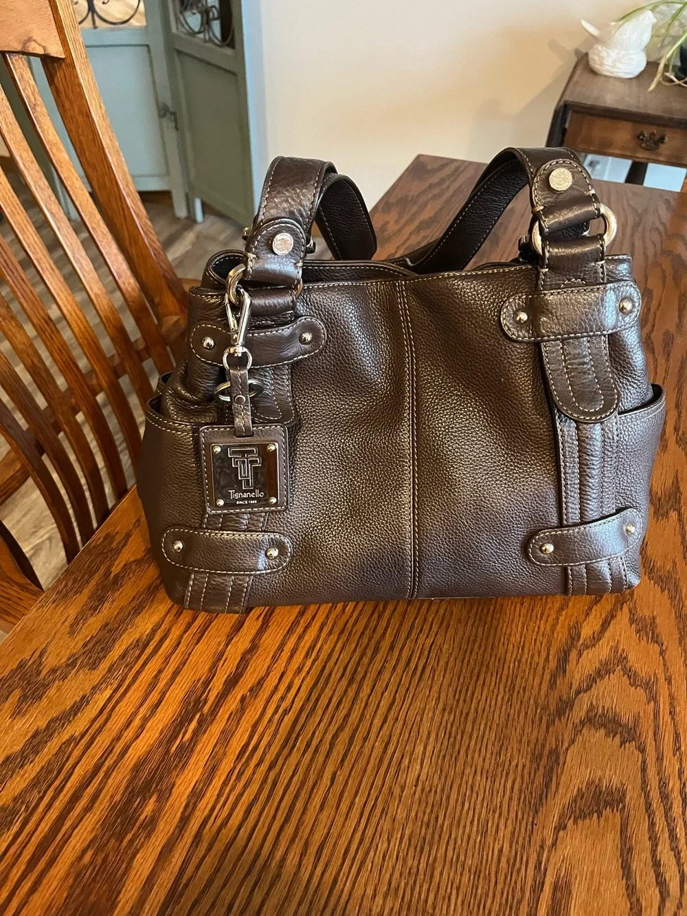 Tignanello Brown Pebbled Leather shoulder bag! EUC Beautiful bag!